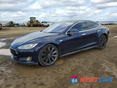 2014 TESLA MODEL S 5YJSA1H16EFP58149 - główne zdjęcie licytacji z USA - miniatura