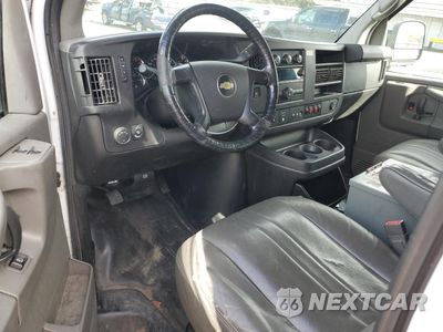 Zdjęcie 8 z 13 samochodu: 2015 CHEVROLET EXPRESS G2500 VIN:1GCWGFCF3F1213505 - miniatura