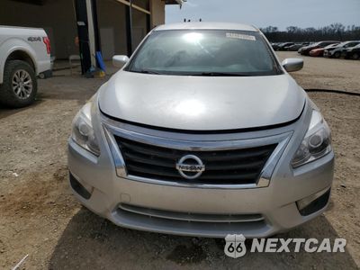 Piąte zdjęcie samochodu w środku: 2015 NISSAN ALTIMA 2.5 VIN:1N4AL3AP8FC482240 - miniatura