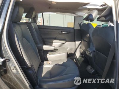 Zdjęcie 11 z 16 samochodu: 2021 TOYOTA HIGHLANDER XLE VIN:5TDGZRAHXMS516155 - miniatura