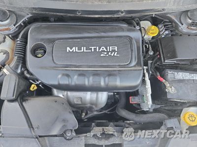 Zdjęcie 7 z 11 samochodu: 2017 JEEP CHEROKEE LATITUDE VIN:1C4PJLCB0HW613688 - miniatura