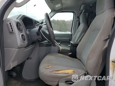 Zdjęcie 7 z 13 samochodu: 2013 FORD ECONOLINE E150 VAN VIN:1FTNE1EW6DDA58848 - miniatura