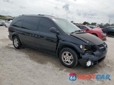 Czwarte zdjęcie samochodu z boku: 2004 DODGE GRAND CARAVAN SXT VIN:2D8GP44L24R607309 - miniatura