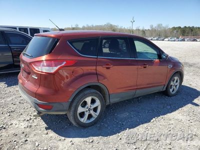 Trzecie zdjęcie samochodu z tyłu: 2015 FORD ESCAPE SE VIN:1FMCU0GX2FUC73524 - miniatura