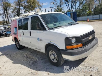 Czwarte zdjęcie samochodu z boku: 2014 CHEVROLET EXPRESS G2500 VIN:1GCWGFCA2E1915110 - miniatura