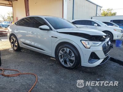 Czwarte zdjęcie samochodu z boku: 2022 AUDI E-TRON SPORTBACK PREMIUM VIN:WA11ABGE9NB006948 - miniatura