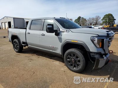 Czwarte zdjęcie samochodu z boku: 2025 GMC SIERRA K2500 AT4 VIN:1GT4UPEYXSF189298 - miniatura