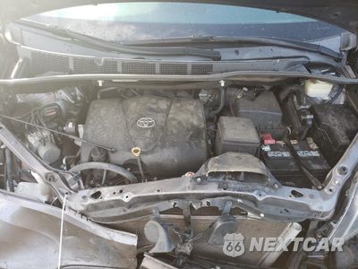 Zdjęcie 12 z 14 samochodu: 2017 TOYOTA SIENNA SE VIN:5TDXZ3DC3HS800469 - miniatura