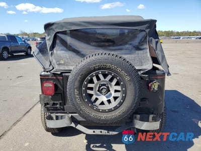 Zdjęcie 6 z 12 samochodu: 1987 JEEP WRANGLER LAREDO VIN:2BCCV814XHB538389 - miniatura