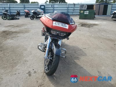Drugie zdjęcie samochodu z przodu: 2017 HARLEY-DAVIDSON FLTRXSE CVO ROAD GLIDE VIN:1HD1TCL11JB958117 - miniatura