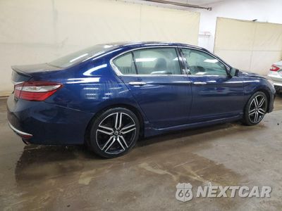 Trzecie zdjęcie samochodu z tyłu: 2017 HONDA ACCORD SPORT VIN:1HGCR2F58HA249476 - miniatura