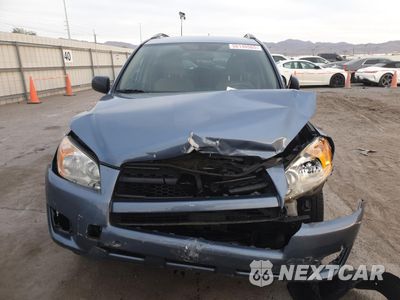 Piąte zdjęcie samochodu w środku: 2009 TOYOTA RAV4 VIN:JTMZF33V49D014021 - miniatura