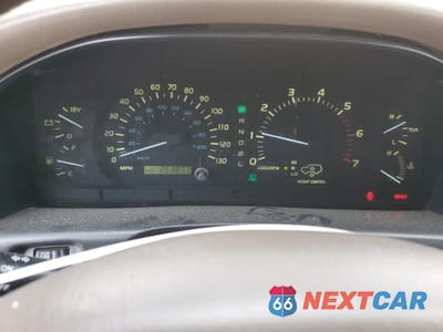 Zdjęcie 9 z 14 samochodu: 1999 LEXUS LX 470 VIN:JT6HT00WXX0029019 - miniatura