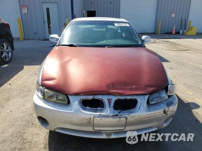 Piąte zdjęcie samochodu w środku: 2002 PONTIAC GRAND PRIX SE VIN:1G2WK52J22F115047 - miniatura