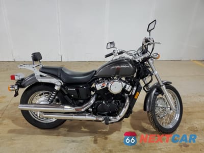 2010 HONDA VT750 S JH2RC5816AK000770 - główne zdjęcie licytacji z USA - miniatura