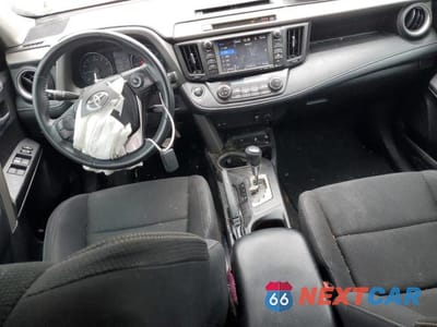 Zdjęcie 8 z 12 samochodu: 2018 TOYOTA RAV4 ADVENTURE VIN:2T3WFREV2JW431244 - miniatura