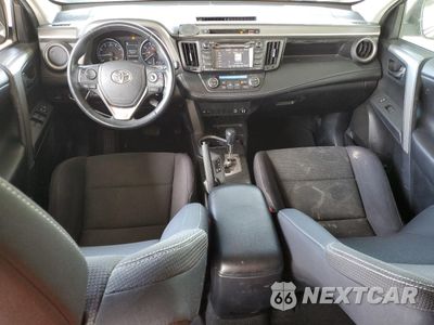 Zdjęcie 8 z 15 samochodu: 2017 TOYOTA RAV4 XLE VIN:2T3WFREV3HW315383 - miniatura