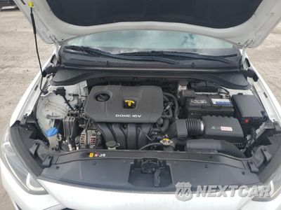 Zdjęcie 11 z 13 samochodu: 2017 HYUNDAI ELANTRA SE VIN:5NPD84LF8HH169411 - miniatura