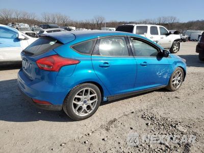 Trzecie zdjęcie samochodu z tyłu: 2015 FORD FOCUS SE VIN:1FADP3K23FL347249 - miniatura
