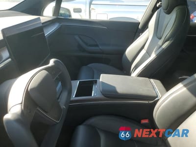 Zdjęcie 8 z 12 samochodu: 2022 TESLA MODEL X VIN:7SAXCDE51NF342652 - miniatura