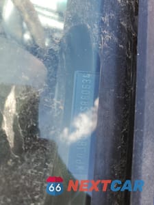 Zdjęcie 12 z 12 samochodu: 1985 PORSCHE 928 S VIN:WP0JB092XFS860634 - miniatura