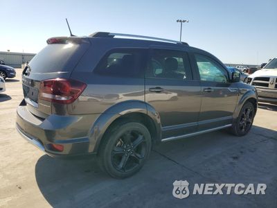 Trzecie zdjęcie samochodu z tyłu: 2020 DODGE JOURNEY CROSSROAD VIN:3C4PDCGB4LT264065 - miniatura