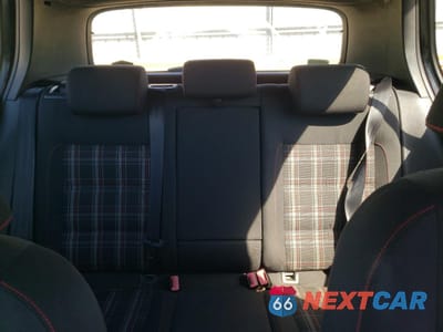 Zdjęcie 10 z 13 samochodu: 2010 VOLKSWAGEN GTI VIN:WVWHV7AJ8AW189838 - miniatura