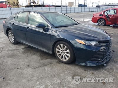 Czwarte zdjęcie samochodu z boku: 2019 TOYOTA CAMRY L VIN:4T1B11HK0KU735862 - miniatura