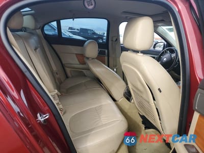 Zdjęcie 10 z 12 samochodu: 2010 JAGUAR XF LUXURY VIN:SAJWA0FAXAHR56047 - miniatura