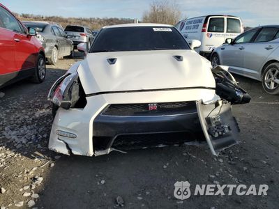 Piąte zdjęcie samochodu w środku: 2014 NISSAN GT-R TRACK EDITION VIN:JN1AR5EG3EM110072 - miniatura