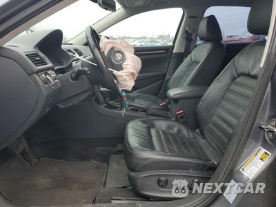 Zdjęcie 7 z 12 samochodu: 2014 VOLKSWAGEN PASSAT SEL VIN:1VWCN7A31EC031728 - miniatura