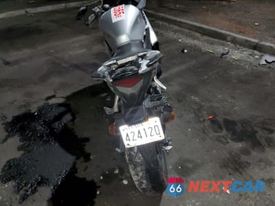Czwarte zdjęcie samochodu z boku: 2014 HONDA CBR500 RA-ABS VIN:MLHPC4409E5100435 - miniatura