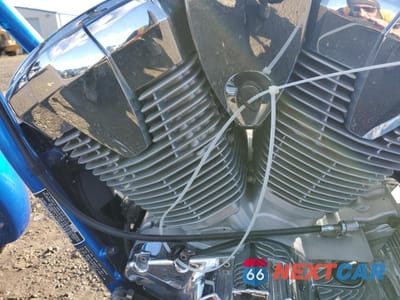 Zdjęcie 8 z 9 samochodu: 2010 HONDA VT1300 CX VIN:JH2SC6106AK000065 - miniatura