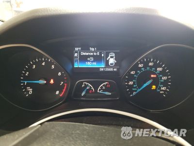 Zdjęcie 9 z 13 samochodu: 2014 FORD FOCUS TITANIUM VIN:1FADP3N23EL379211 - miniatura