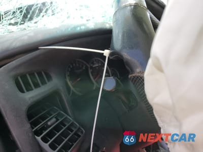 Zdjęcie 9 z 14 samochodu: 2005 MAZDA TRIBUTE S VIN:4F2CZ04195KM10622 - miniatura