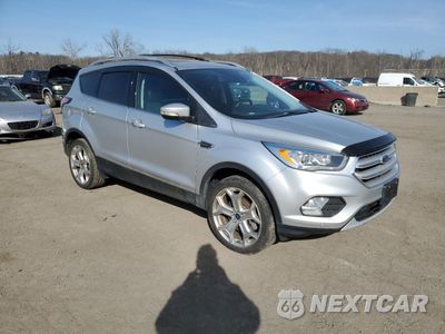 Czwarte zdjęcie samochodu z boku: 2019 FORD ESCAPE TITANIUM VIN:1FMCU9J93JUB05785 - miniatura