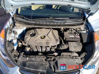 Zdjęcie 11 z 12 samochodu: 2011 HYUNDAI ELANTRA GLS VIN:KMHDH4AE9BU095032 - miniatura