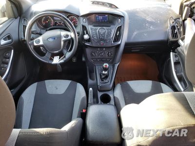 Zdjęcie 8 z 14 samochodu: 2014 FORD FOCUS ST VIN:1FADP3L96EL413447 - miniatura