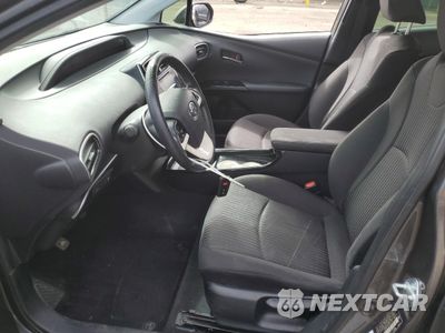 Zdjęcie 7 z 14 samochodu: 2016 TOYOTA PRIUS VIN:JTDKARFU9G3515673 - miniatura