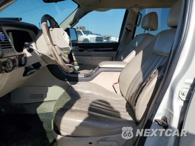 Zdjęcie 7 z 14 samochodu: 2003 LINCOLN AVIATOR VIN:5LMEU68HX3ZJ34661 - miniatura