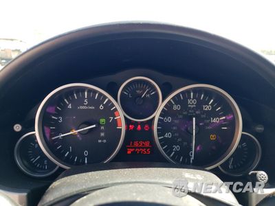Zdjęcie 9 z 14 samochodu: 2010 MAZDA MX-5 MIATA VIN:JM1NC2EF5A0208026 - miniatura