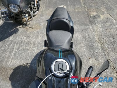Piąte zdjęcie samochodu w środku: 2021 KAWASAKI ER650 L VIN:ML5EREL17MDA34963 - miniatura