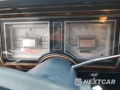 Zdjęcie 9 z 12 samochodu: 1983 MERCURY GRAND MARQUIS VIN:1MEBP95FXDZ694511 - miniatura