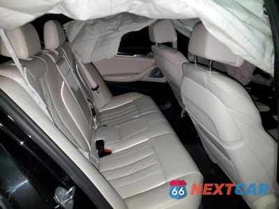 Zdjęcie 10 z 12 samochodu: 2018 BMW M550XI VIN:WBAJB9C55JG463848 - miniatura