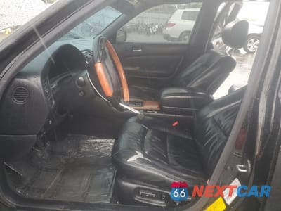 Zdjęcie 7 z 12 samochodu: 2000 LEXUS LS 400 VIN:JT8BH28F4Y0174959 - miniatura