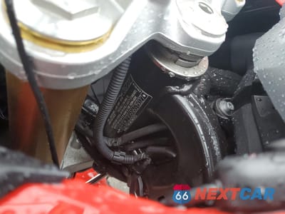 Zdjęcie 9 z 10 samochodu: 2022 BMW F 900 XR VIN:WB10K2306N6G15027 - miniatura