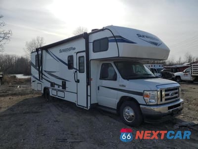 2022 FORD E450 RV 1FDXE4FN8MDC37615 - główne zdjęcie licytacji z USA - miniatura