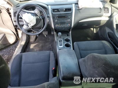Zdjęcie 8 z 12 samochodu: 2014 NISSAN ALTIMA 2.5 VIN:1N4AL3APXEC106542 - miniatura