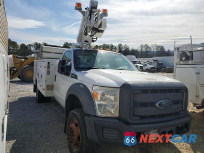 Czwarte zdjęcie samochodu z boku: 2012 FORD F450 SUPER DUTY VIN:1FDUF4GY7CEC01996 - miniatura