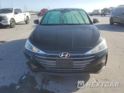 Piąte zdjęcie samochodu w środku: 2020 HYUNDAI ELANTRA SEL VIN:5NPD84LF4LH536815 - miniatura
